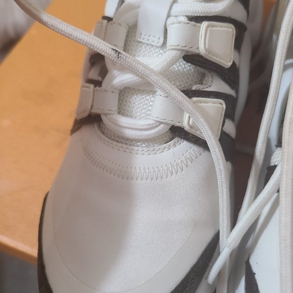 Louis Vuitton archlight sneakers - Picture 7 of 7